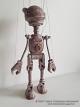 robot-Paro-loutka-marioneta-am007c|Galerie-Loutky-Marionety-manasci-a-loutkova-divadla|loutky-marionety.cz